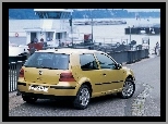 Volkswagen Golf 4, Złoty